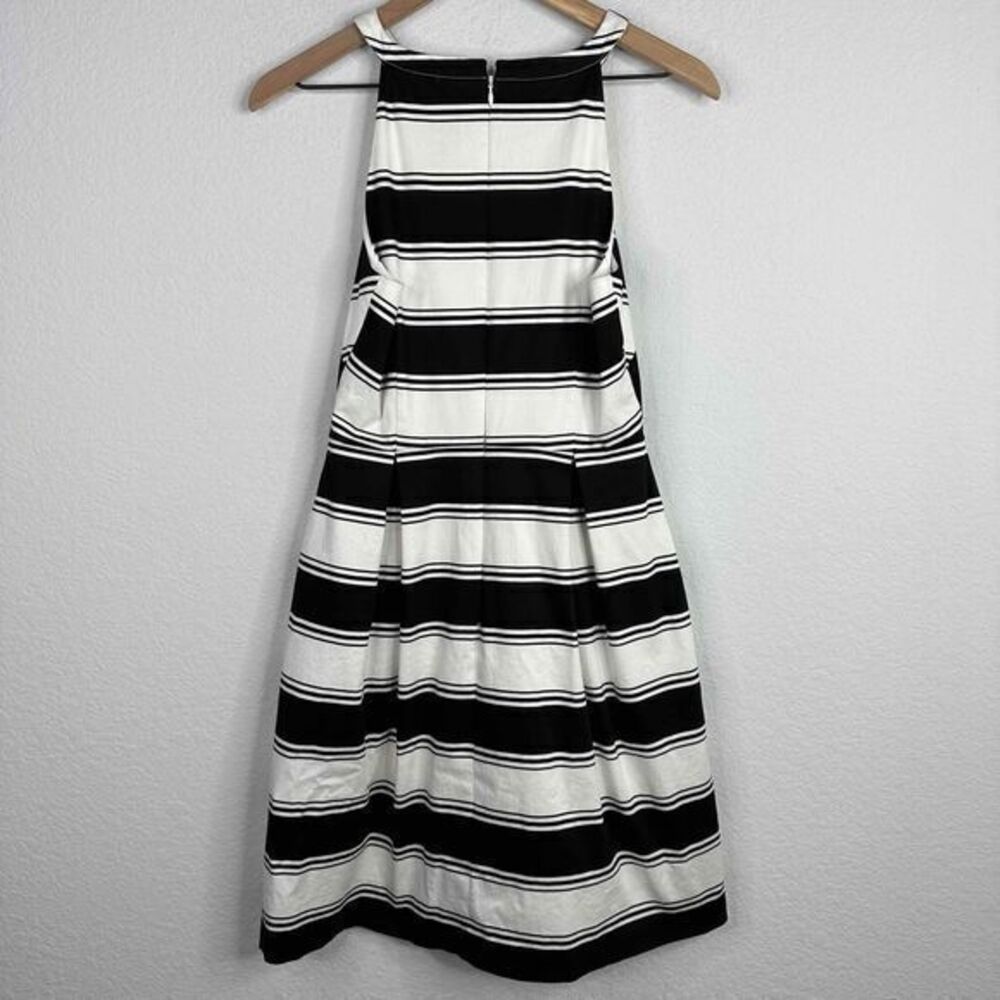 Adrianna Papell Dress Womens Size 6 Black White Striped Sleeveless A-Line Casual - Picture 2 of 9